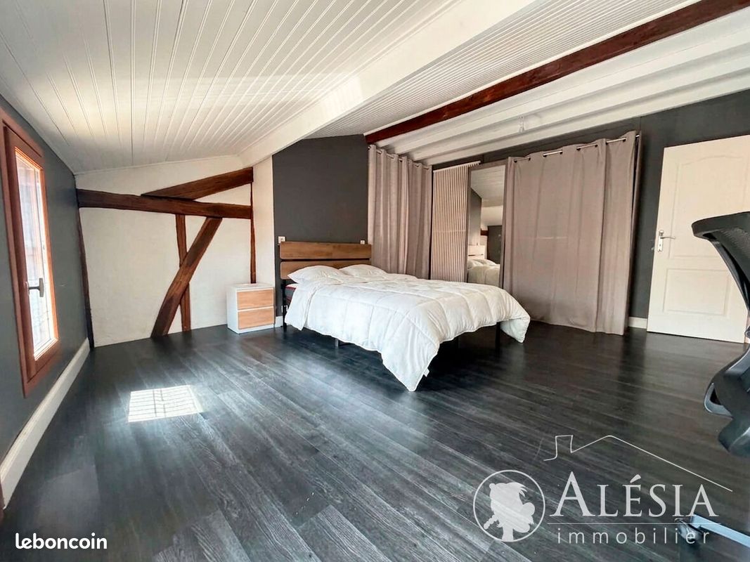 Appartement 1 pièce 16 m² · à Châlons-en-Champagne · 16 m² · 480 €