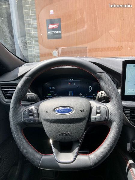 Ford KUGA 2.5 DURATEC 180CH HYBRID FLEXIFUEL ST-LINE X POWERSHIFT (image 8)