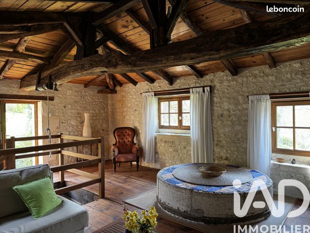 Propriété 14 pièces 311 m²