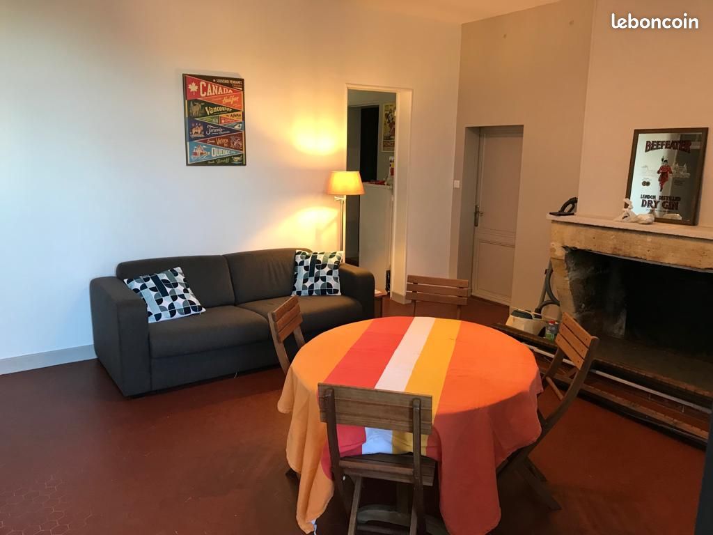 St-emilion/libourne - grand t2 meublé 45m2 - 4 couchages - Saint-Étienne-de-Lisse 33330 Parent (image principale 0)