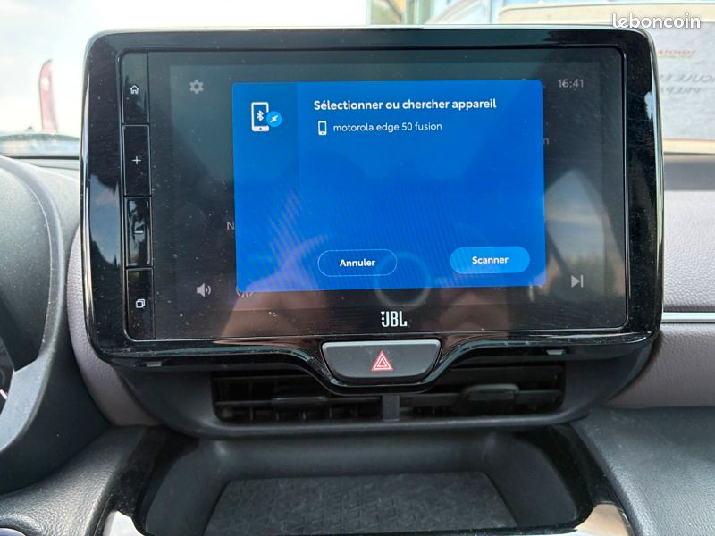 Toyota Yaris Cross 116H COLLECTION Pano Tech (image 16)