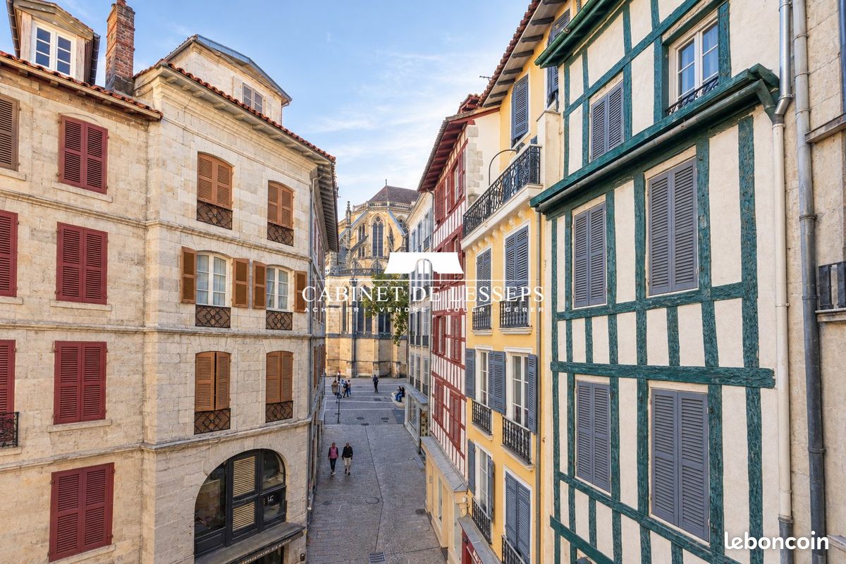 Appartement 4 pièces 133 m² · à Bayonne · 133 m² · 699 000 €