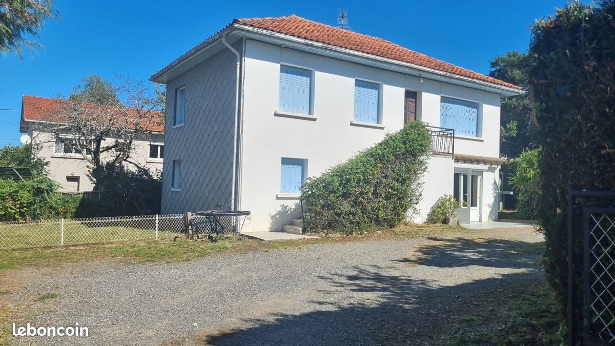 Maison 6 pièces 130 m² · à Bagnères-de-Bigorre · 130 m² · 219 000 €