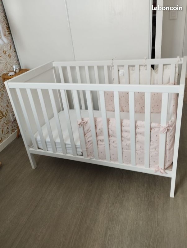 Lit bébé Ikea +matelas (image 1)