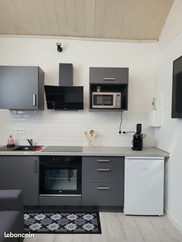 Appartement 1 pièce 35 m² · à Sète · 35 m² · 550 €/mois