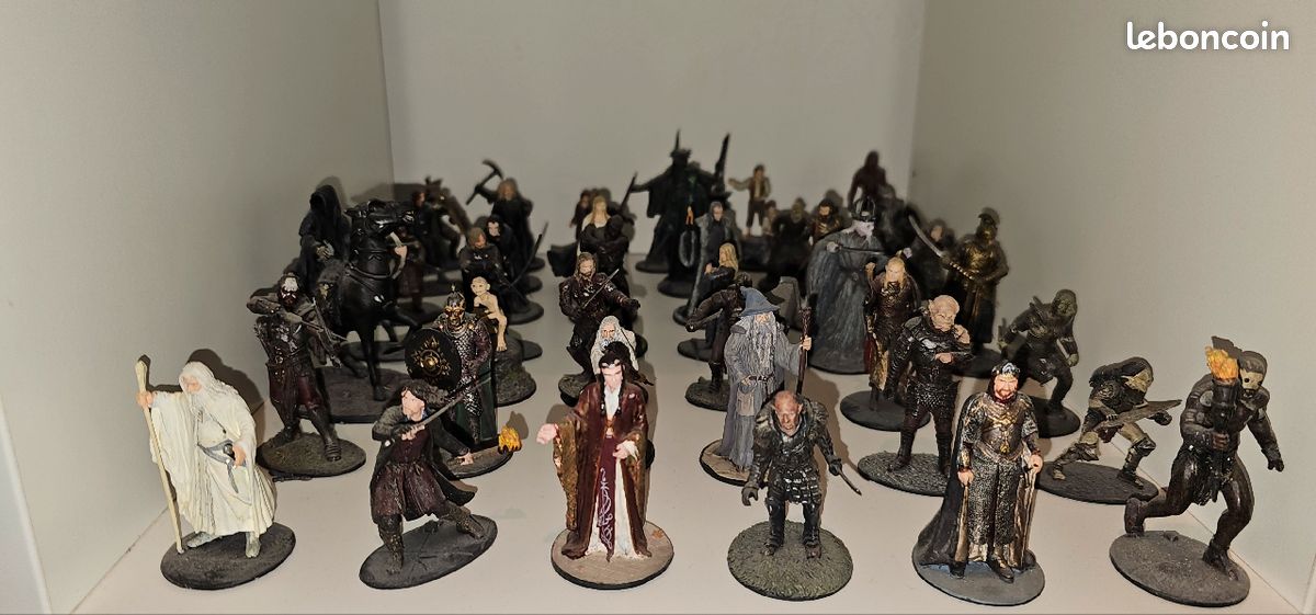 Le Seigneur des anneaux - LIVRET new line cinema collection COLLECTION FIGURINES DU SEIGNEUR DES ANNEAUX