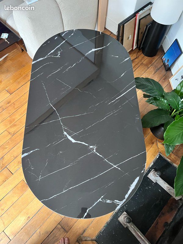 Magnifique table design noir marbre – modèle haut de gamme Homary – état neuf (image 8)