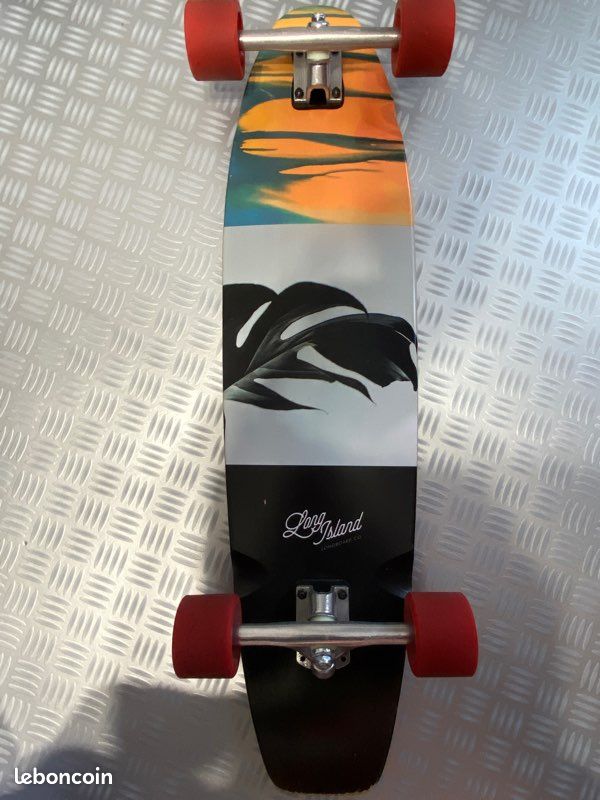 Skateboard (image 2)