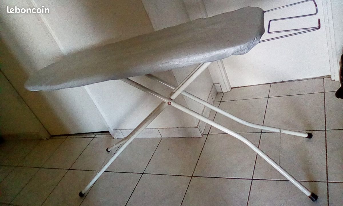 Table a repasser (image 1)