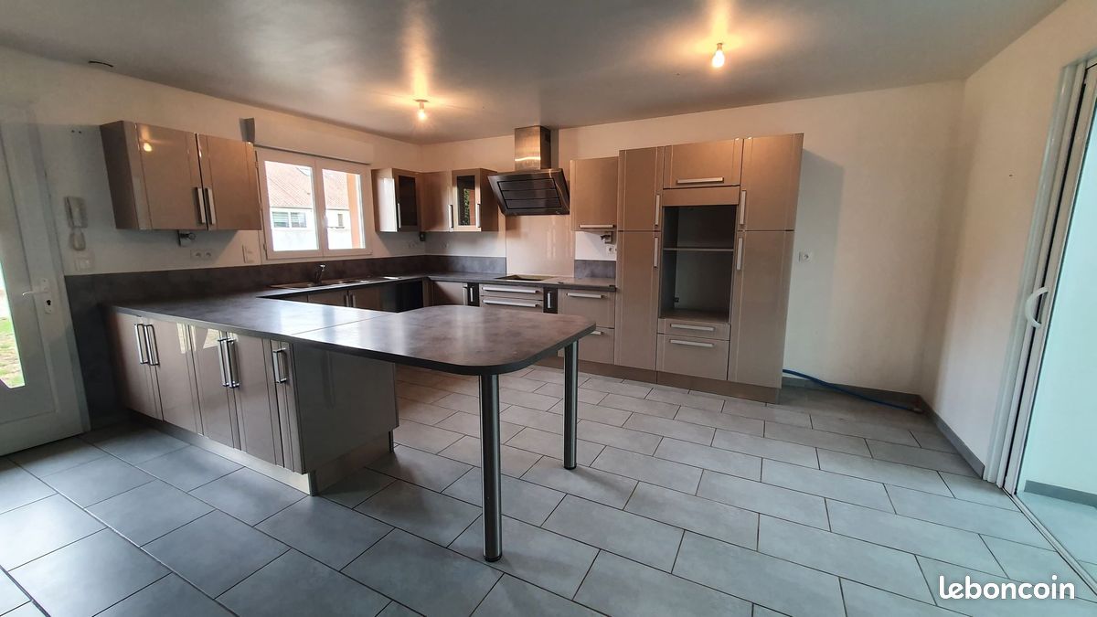 Maison 4 pièces 84 m² · à Nouvion · 84 m² · 880 €/mois