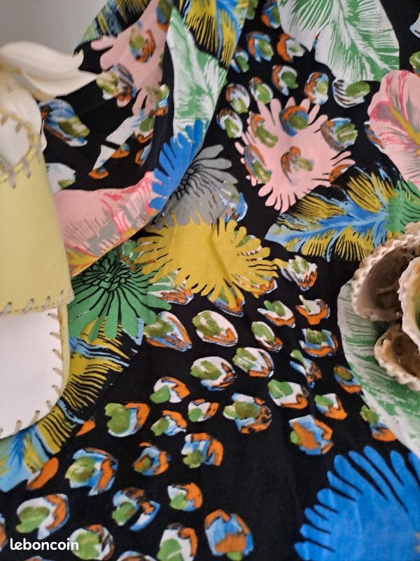 Robe en très bon état (image 10)