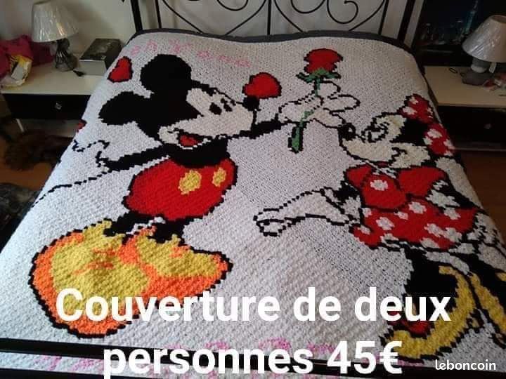Bonjour je fais des couvertures en crochet (image 1)