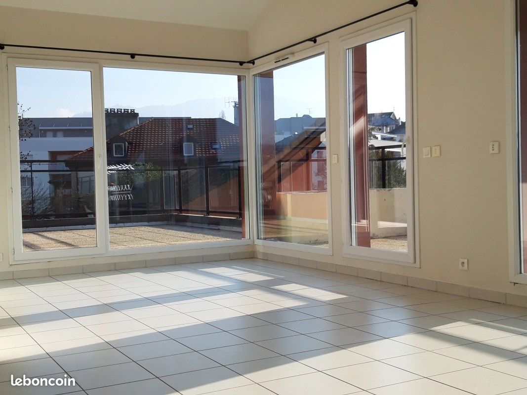 Appartement 3 pièces 73 m² · à Thonon-les-Bains · 73 m² · 941 €