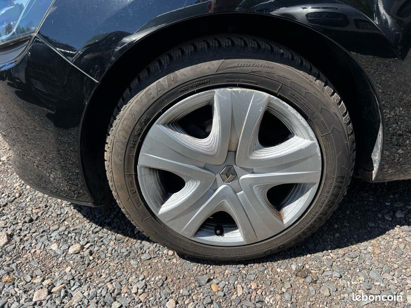 Renault Clio Estate 0.9 TCe 90 cv / GPS (image 6)