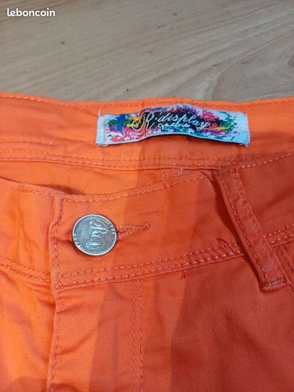 Short femme taille 40 marque Display (image 3)