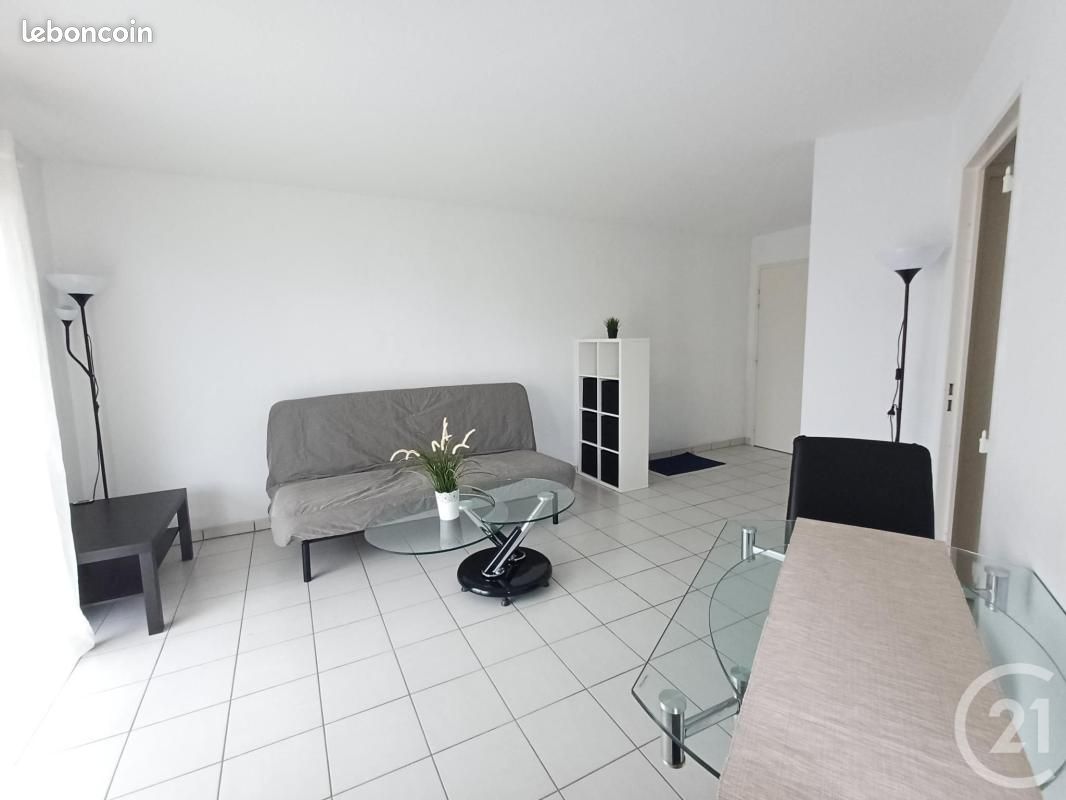 Appartement 1 pièce 28 m² · à Châtellerault · 28 m² · 440 €/mois