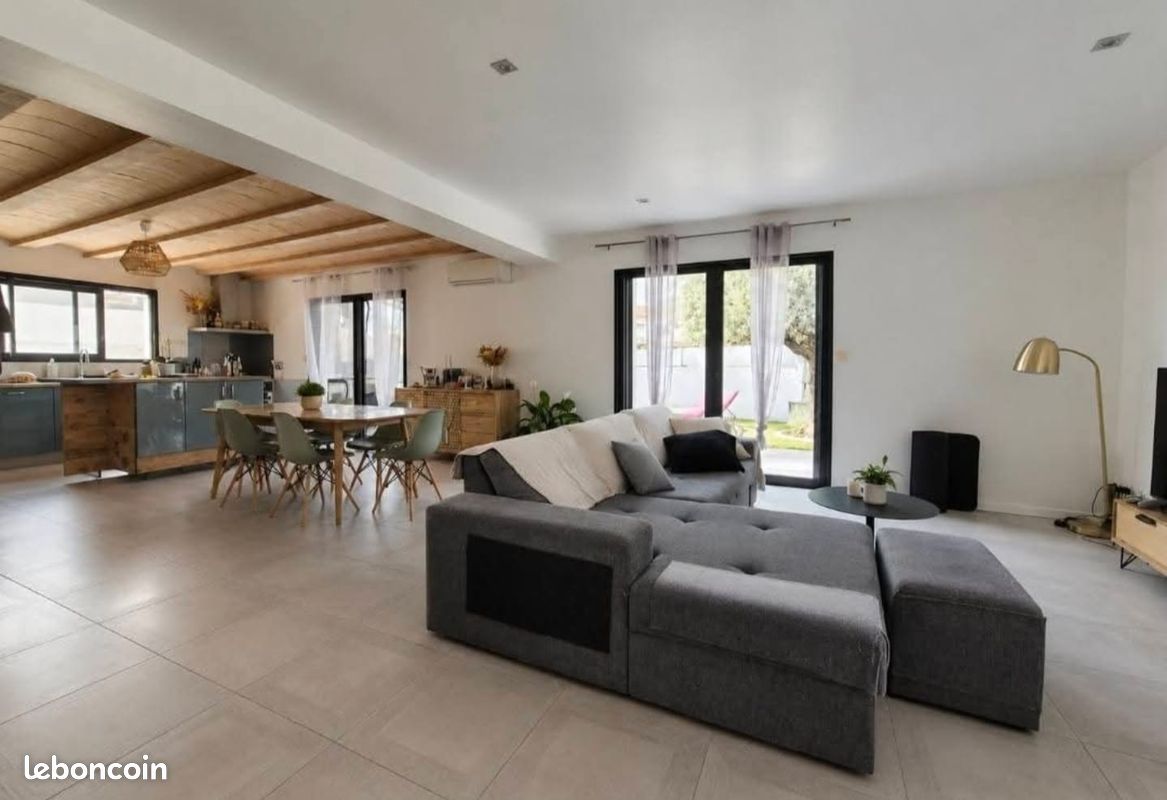 Maison 4 pièces 99 m² · à Lozanne · 99 m² · 1 390 €/mois