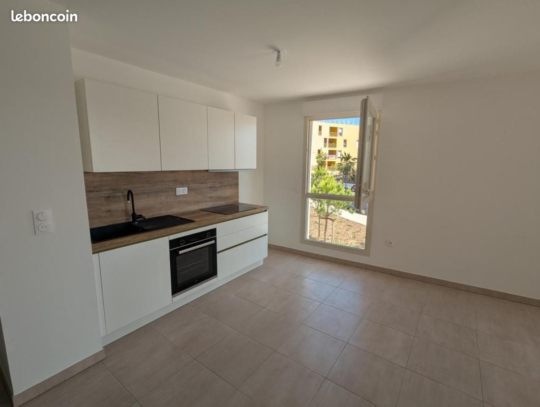 Appartement 2 pièces 44 m² · à Hyères · 44 m² · 800 €/mois