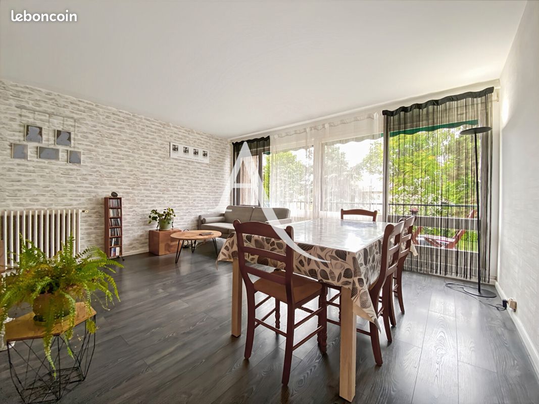 Appartement 4 pièces 75 m² · à Bois-d'Arcy · 75 m² · 239 000 €