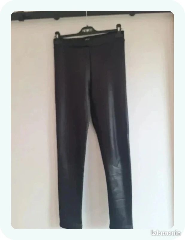 [R0029] Legging / Pantalon Simili Cuir Noir M2K Paris - Taille S/M (image 2)