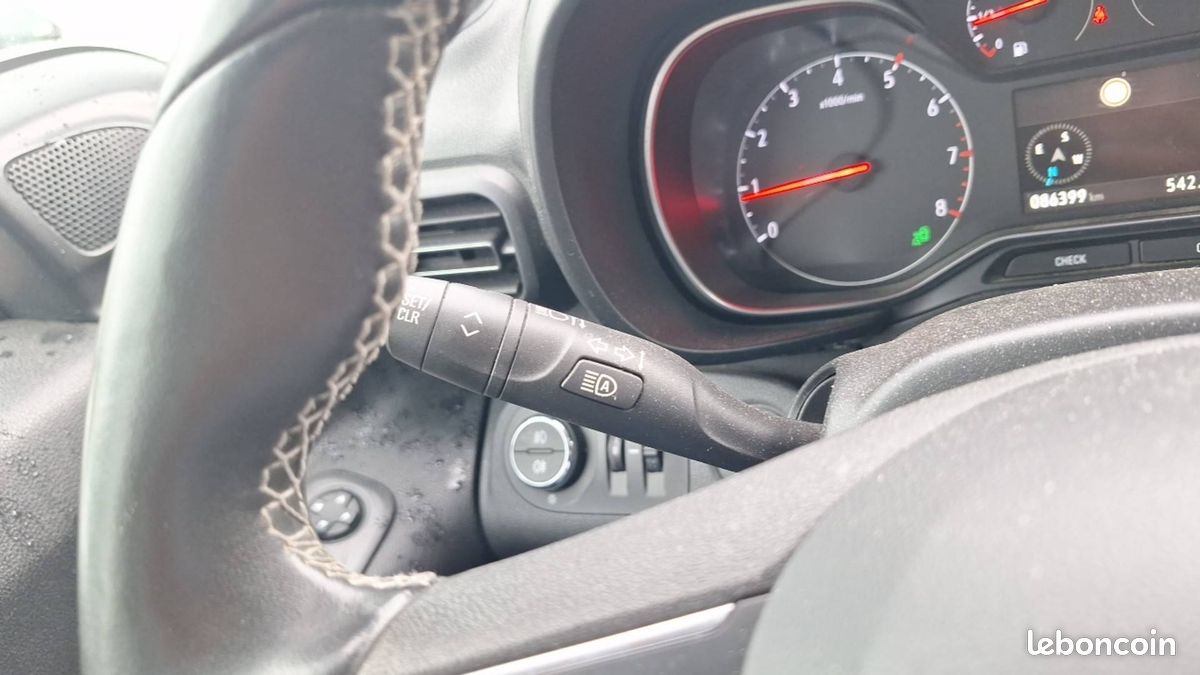 Opel combo life l1h1 1.5 diesel 130 ch startstop (image 30)