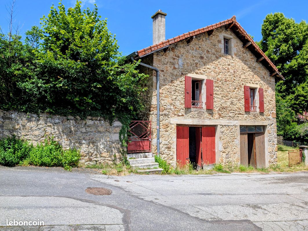 Maison 6 pièces 83 m² · à Belsentes · 83 m² · 110 000 €