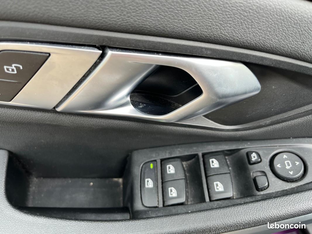 BMW Bmw Serie 3 Touring 318dA 150ch Lounge+Suivi Complet BMW (image 11)