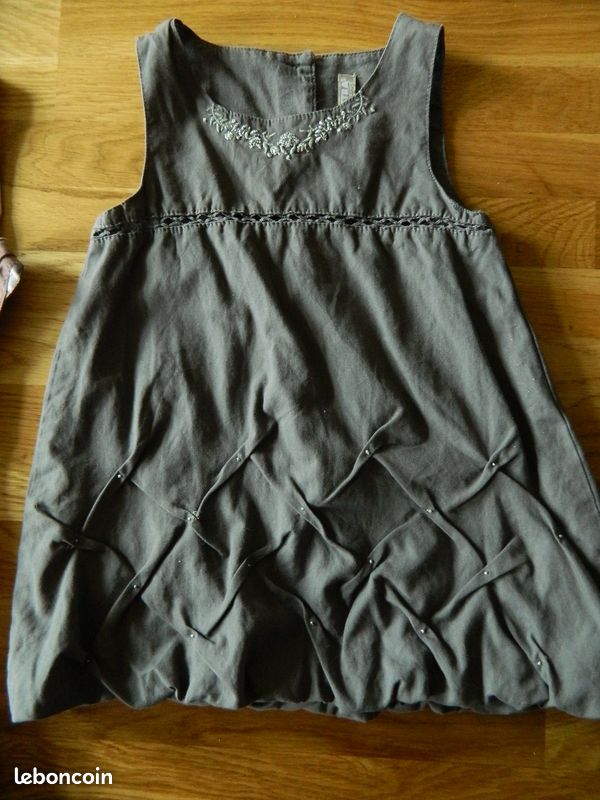 Lot De 12 Vêtements D'été Fille Taille 4 Ans - Marques Vertbaudet Etc., Très Bon état