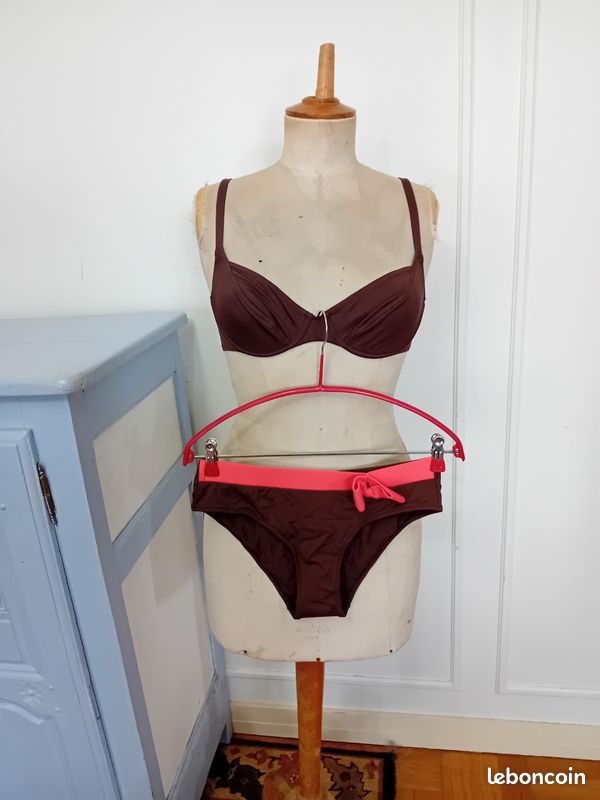 Maillot de bain 2 pièces neuf T. 38 (image 1)