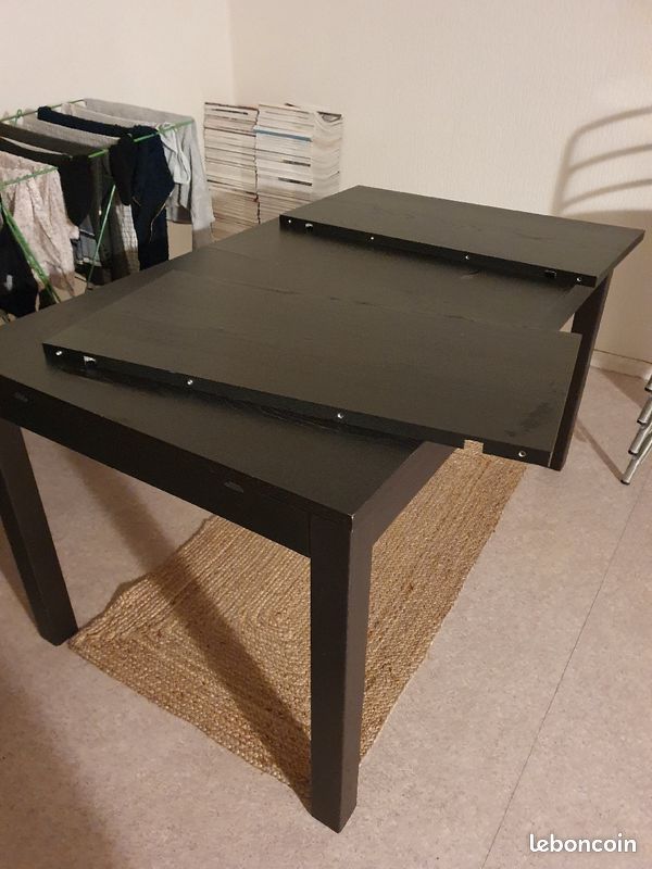 Table en LAMEBERG brun foncé avec 2 rallonges (image 1)