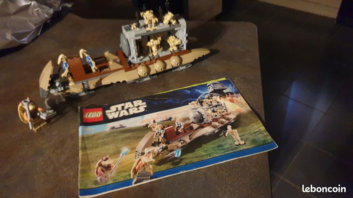 Lego star wars vaisseau 7929 (image 1)