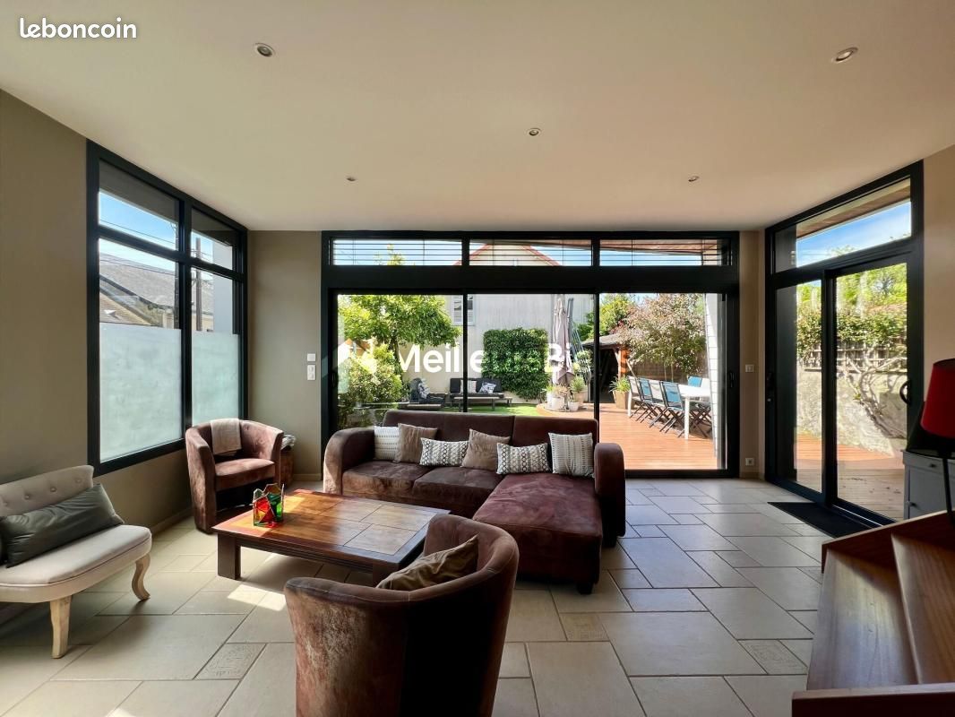 Maison 5 pièces 140 m² · à La Roche-sur-Yon · 140 m² · 364 000 €