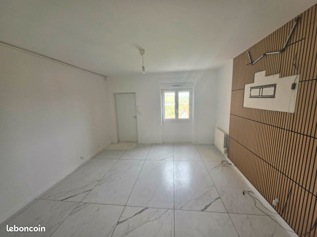 Appartement 3 pièces 70 m² · à Saint-Étienne · 70 m² · 550 €/mois