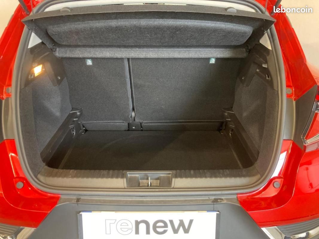 Renault Captur mild hybrid 140 Techno (image 11)