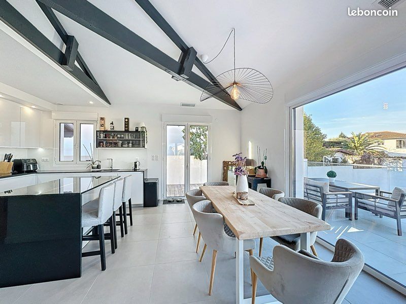 Maison 4 pièces 93 m² · à Bayonne · 93 m² · 685 000 €