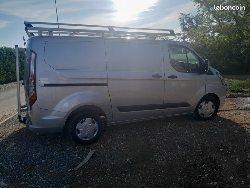 Ford transit custom (image 1)