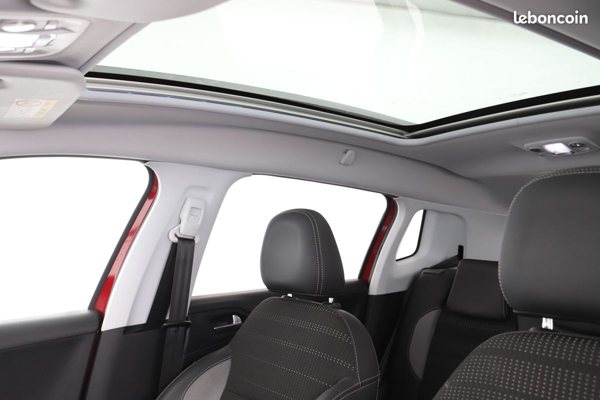 Peugeot 2008 1.2 PureTech Allure EAT6 110 ch (image 26)