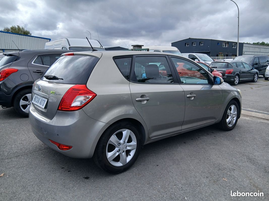 Kia ceed 1.6l crdi 115 active (image 5)