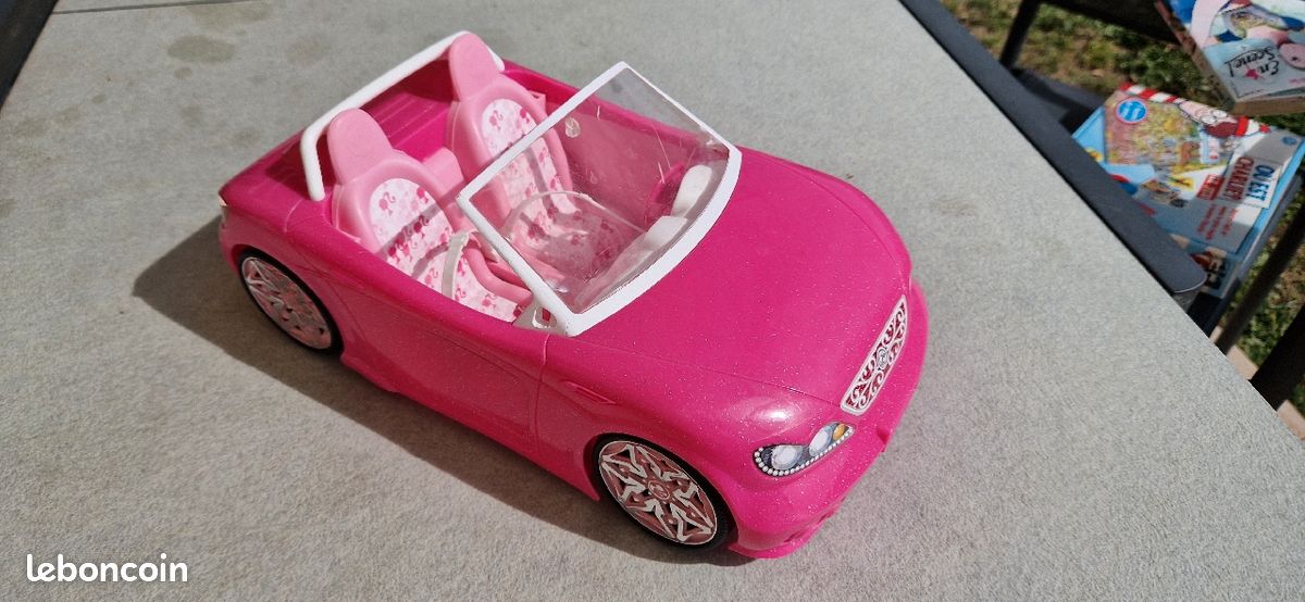 Voiture barbie (image 1)