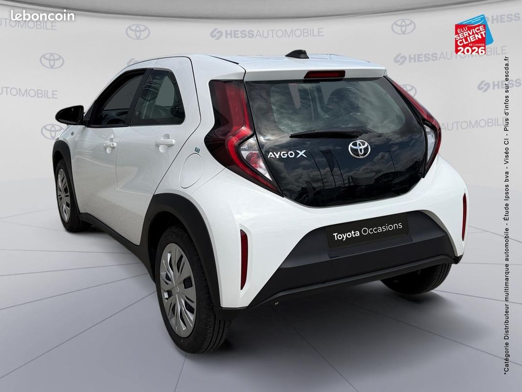 Toyota Aygo X 1.0 VVT-i 72ch Dynamic MY23 (image 8)