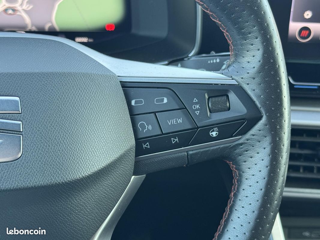 SEAT LEON FR 1.5 TSI 150ch Carplay Camera Acc Lane Assist Siege et Volant Chauffant (image 36)