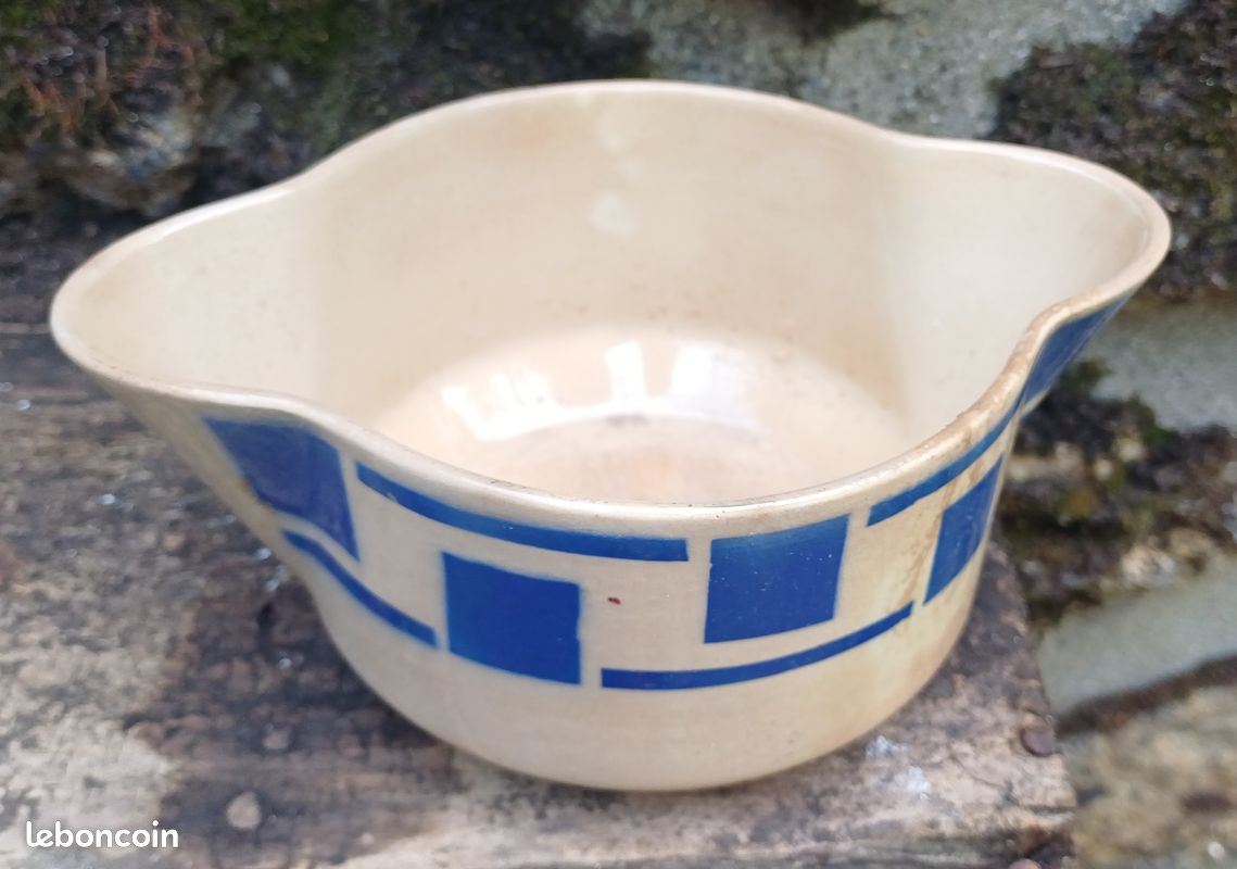 Saucière en porcelaine céramique Badonviller Mephisto vaisselle ancienne à deux becs verseurs (image 2)
