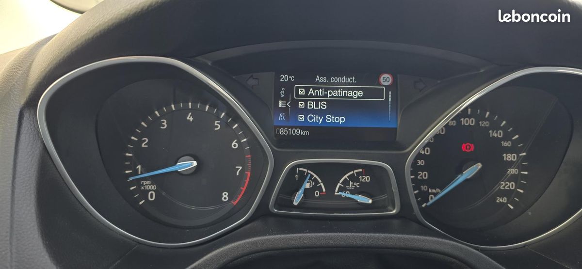 Ford Puma 1.0 ecoboost 125ch mhev st-line / carplay (image 23)
