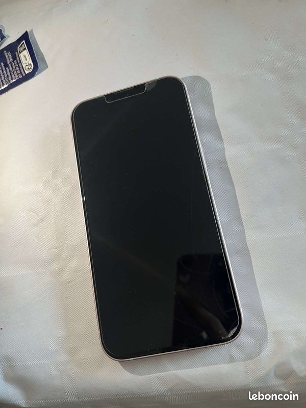 Iphone 13 Rose (image 9)