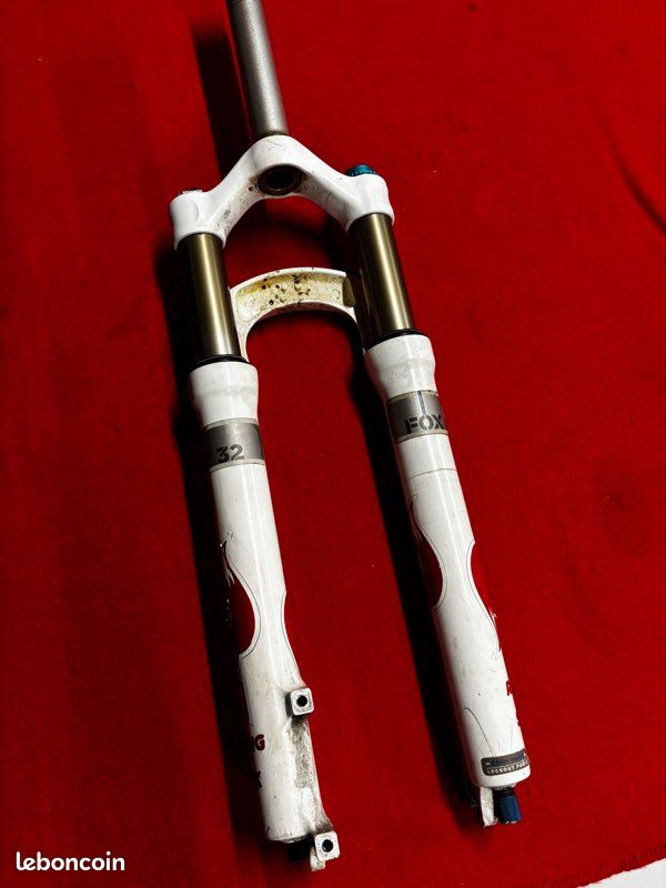Fourche Avant Vélo Fox 32 Kashima FIT RLC 140mm De Débattement - Pour Roues 26" - Occasion