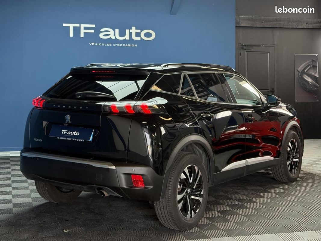 PEUGEOT 2008 1.5 BlueHDi S&S - 100 II 2019 Allure PHASE 1 (image 5)