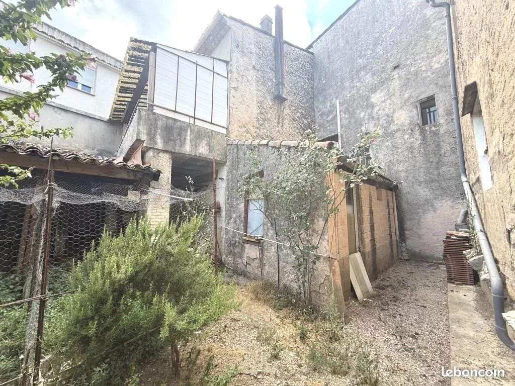 Maison 3 pièces 65 m² · à Tourves · 65 m² · 180 000 €