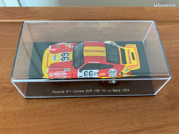 1:24 Porsche Carrera 911 RSR Turbo Martini #22 - 1974 Le Mans | FUJ