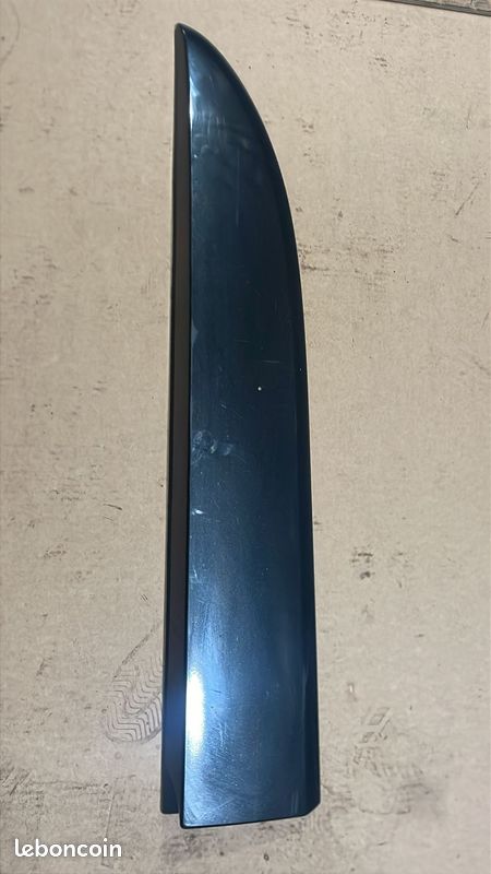 Baguette Moulure Panneau Porte Avant Droite Compatible Trafic III Talento NV300 Vivaro - FINAO AUTOPARTS
