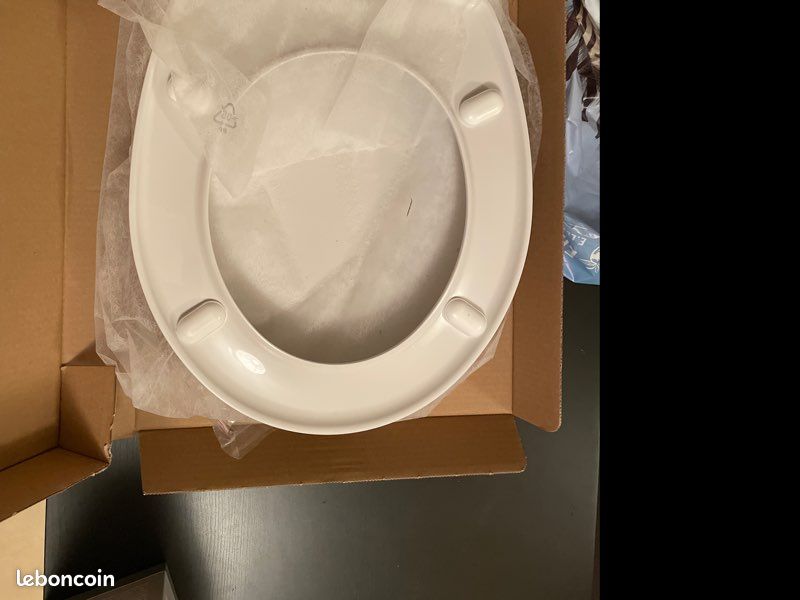 Abattant WC blanc (image 1)